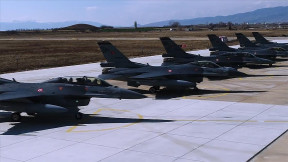 MSB Hava Kuvvetleri'nin uçuşa hazırlık görüntülerini paylaştı