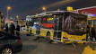 Bahçelievler'de İETT otobüsü durakta bekleyen yolculara ve bir minibüse çarptı: 1 ölü, 5 yaralı
