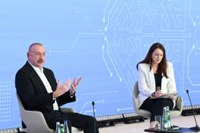 Şuşada 2-ci Qlobal Media Forumu keçirilir, Prezident İlham Əliyev Forumda çıxış edir - CANLI